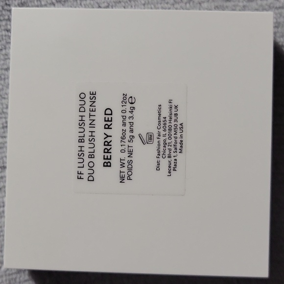 Fashion Fair Lush Blush Cream and Powder Duo ~ "Berry Red" - Picture 6 of 12